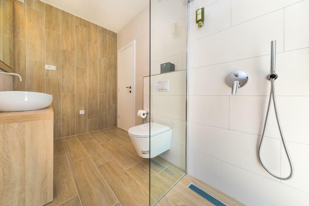 Villa Andreja Kaštela Esterno foto